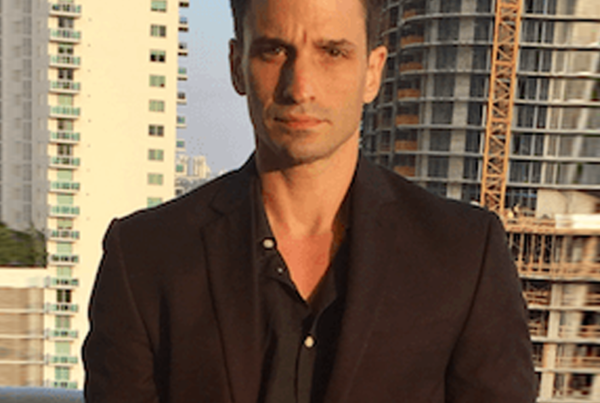 Dr Michael Mannino